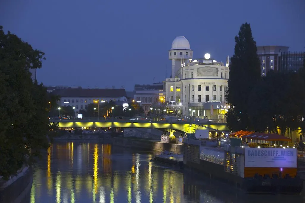 City Appartements - Hotel City Central Vienna 0*,  Austria